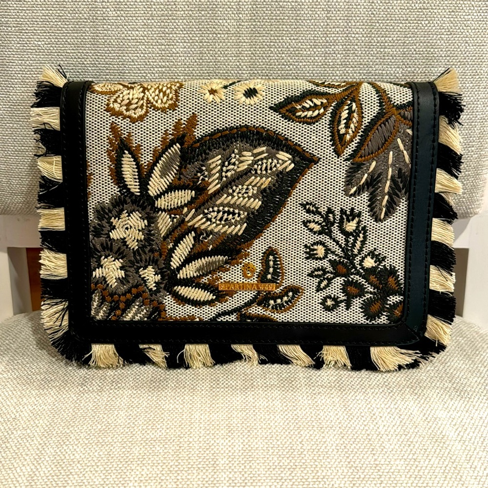 Spartina 449 Black and Cream Crossbody Bag